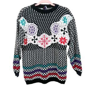 1980s Sweater with Snowflakes Vintage Ski Sweater